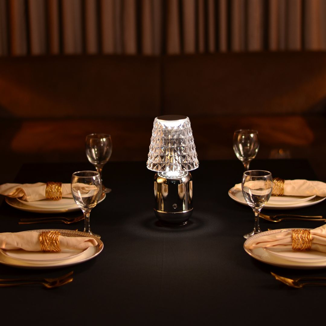 Rechargeable Table Lamp, Battery Table Lamp, Battery Operated Lamp, Wireless Table Lamps, LED Desk Lamp, Wireless Desk Lamp, Rechargeable Battery Lamps India, Cordless Table Lamp, Table Lamp For Restaurants, Night Light, Night Lamp, Charging Table Lamp, Lamp for Restaurants India, Lights For Restaurants, Hotel Lights