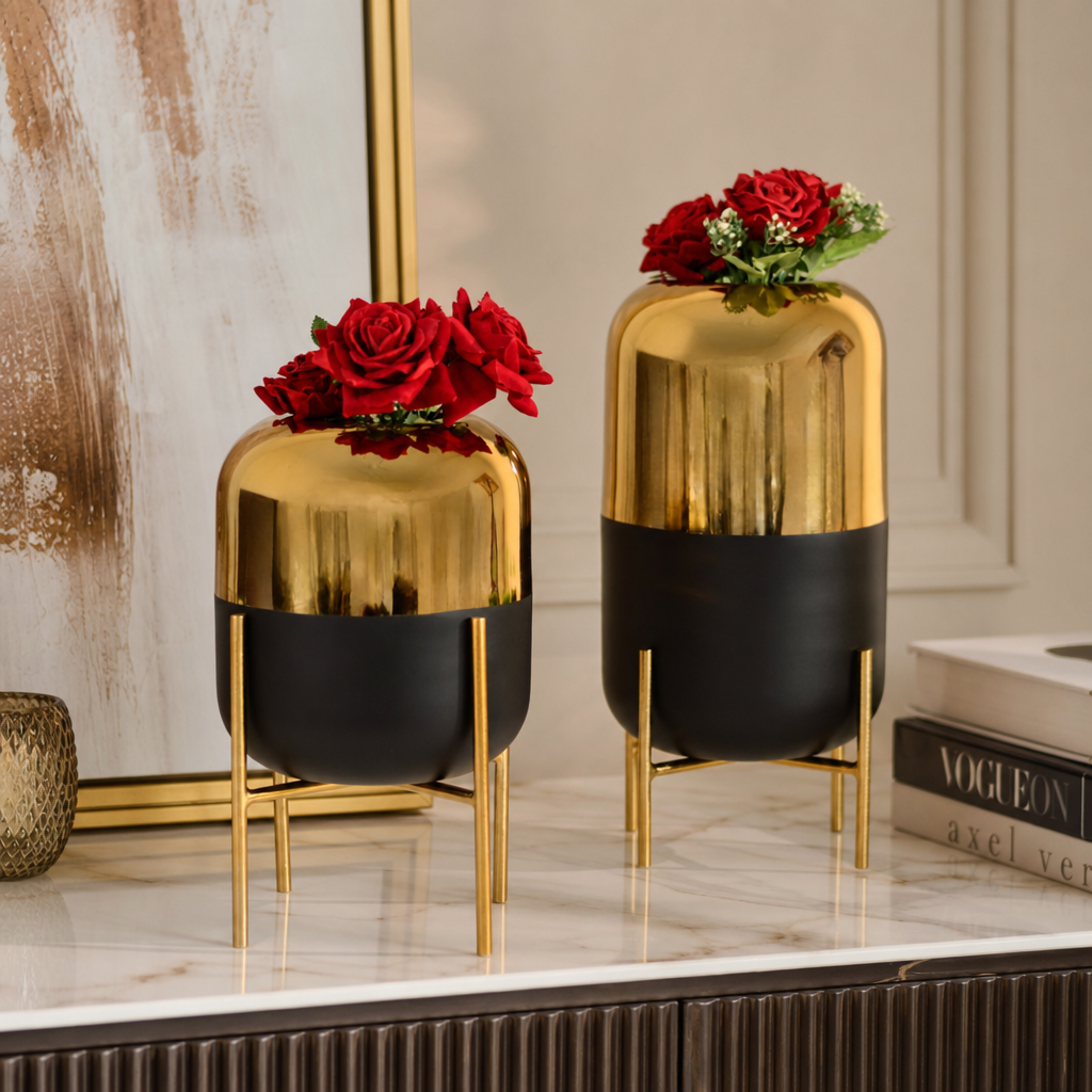 Luxe Metal Vase with stand